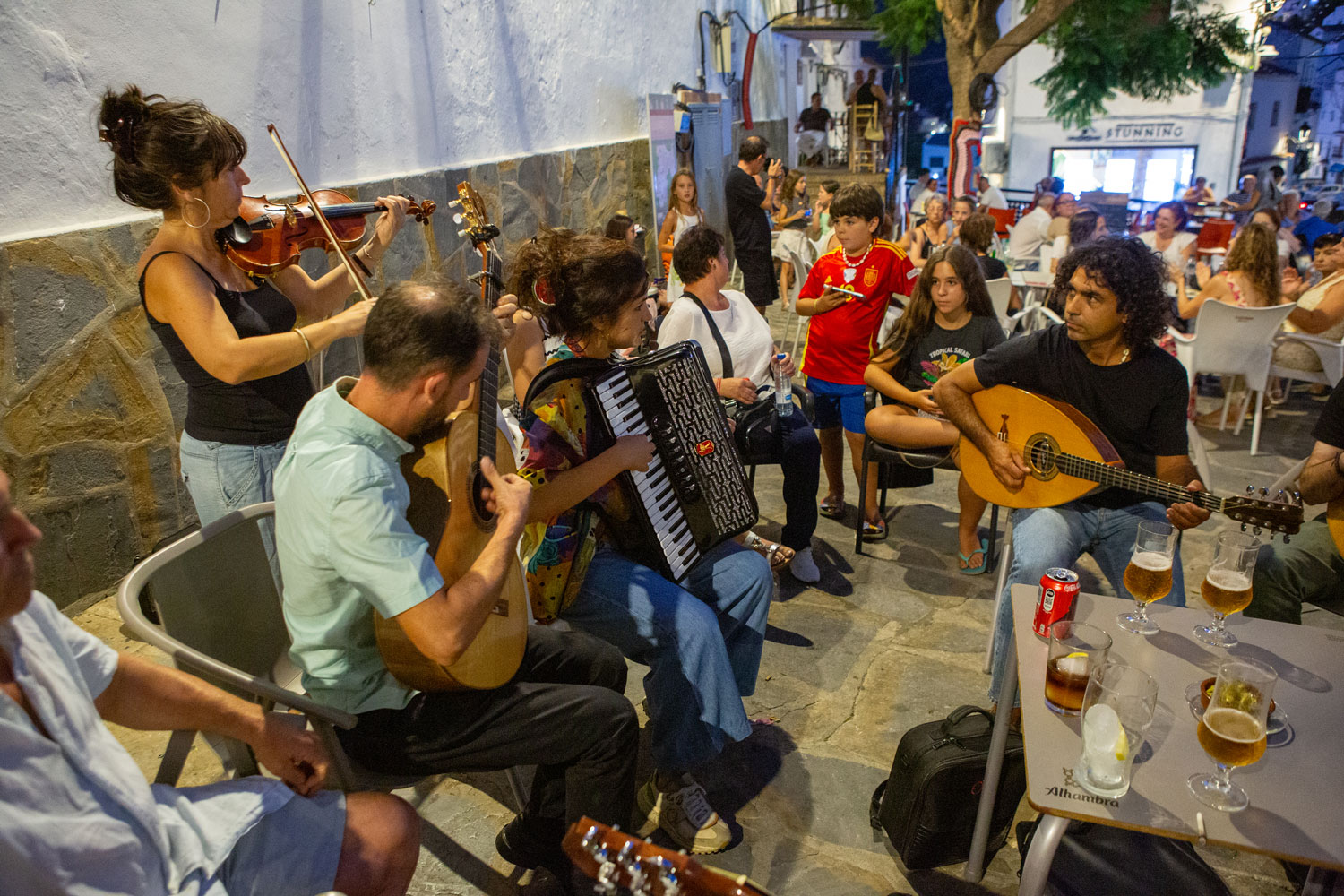 Fandango en la plaza de España de Casares (8º Festival Flamenco Rosa Fina de Casares)