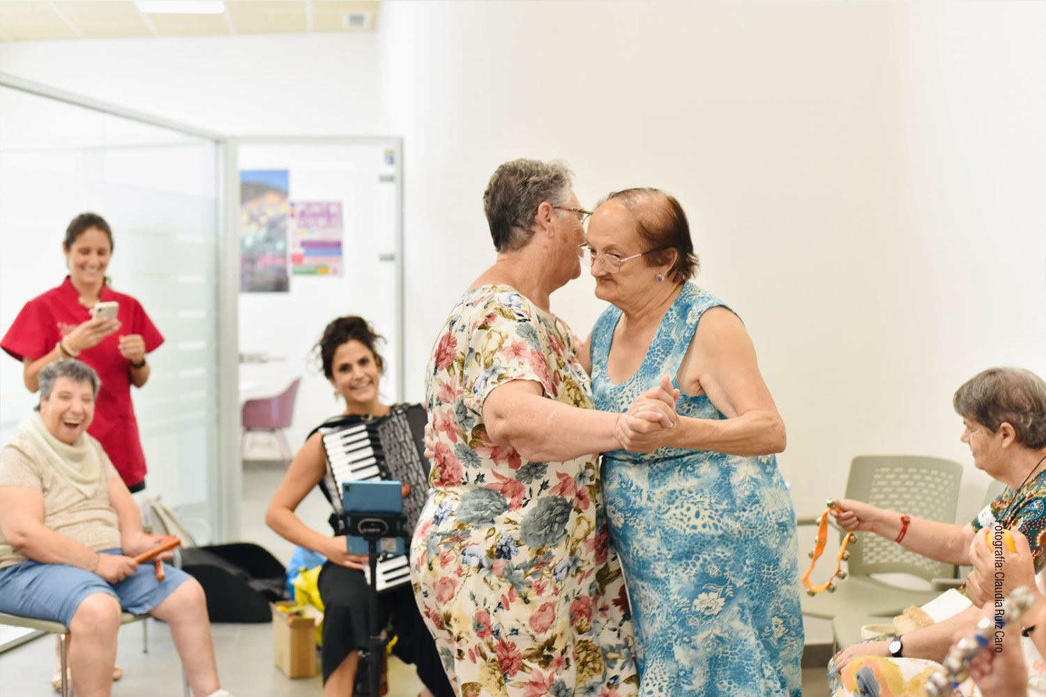 III Taller de Musicoterapia, impartido por Virginia Moreno en colaboración con la asociación Botika