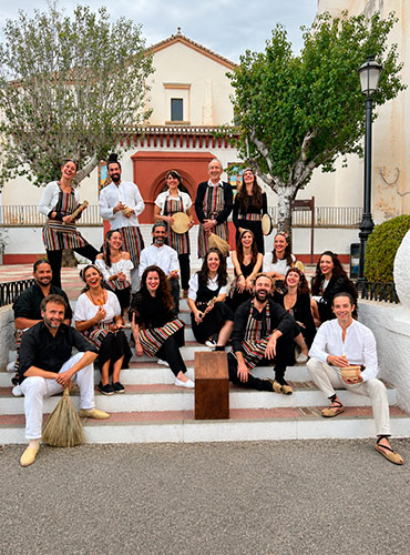 Balateabajo. Música de raíz de La Alpujarra Balateabajo. Música de raíz de La Alpujarra